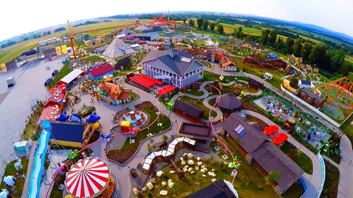 Музеї, розважальні центри та парки розваг в Польщі