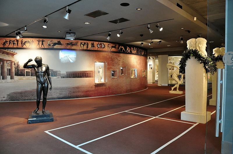 Музей спорта и туризма (Варшава)