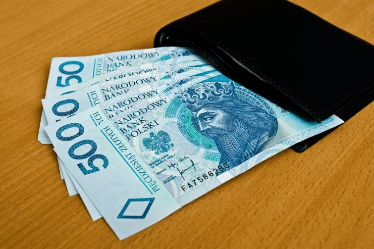 Увеличение минимальной заработной платы в Польше