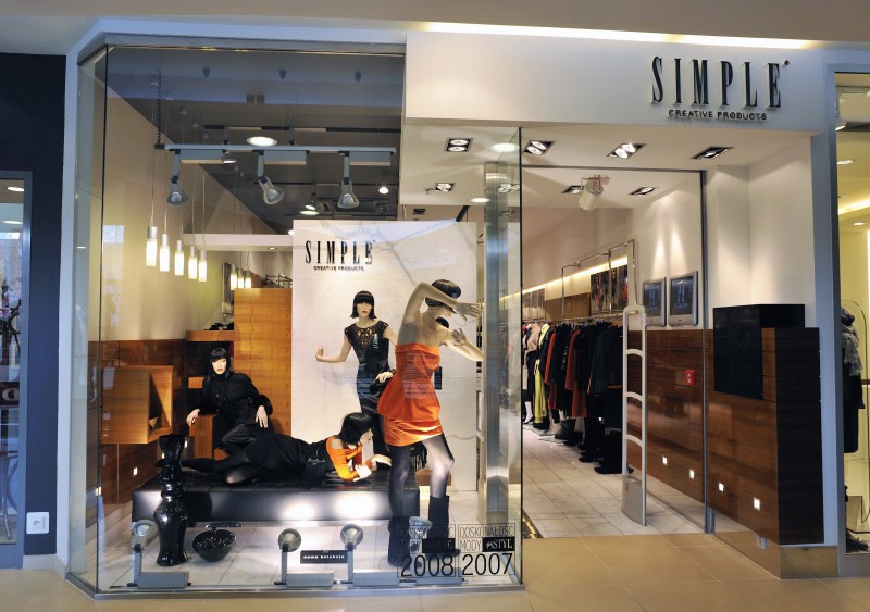 Simple (Симпл) магазин женской одежды, обуви и аксессуаров в Польше 