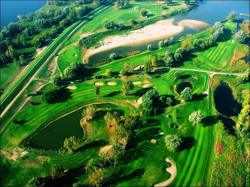 First Warsaw Golf & Country Club, гольф, відпочинок в Польщі, розваги в Польщі