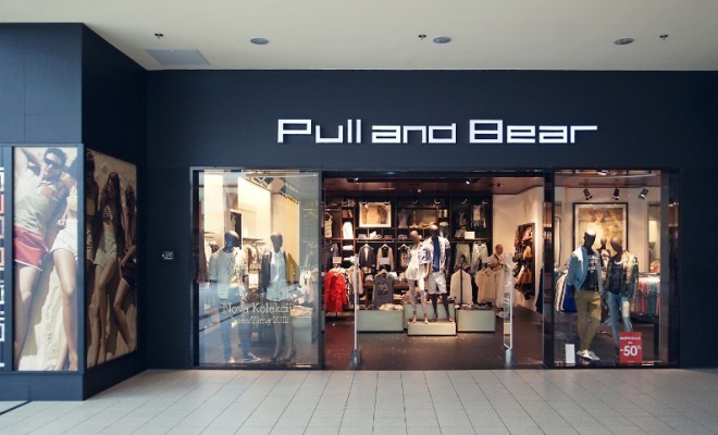 Pull & Bear магазин одежды, обуви и аксессуаров в Польше