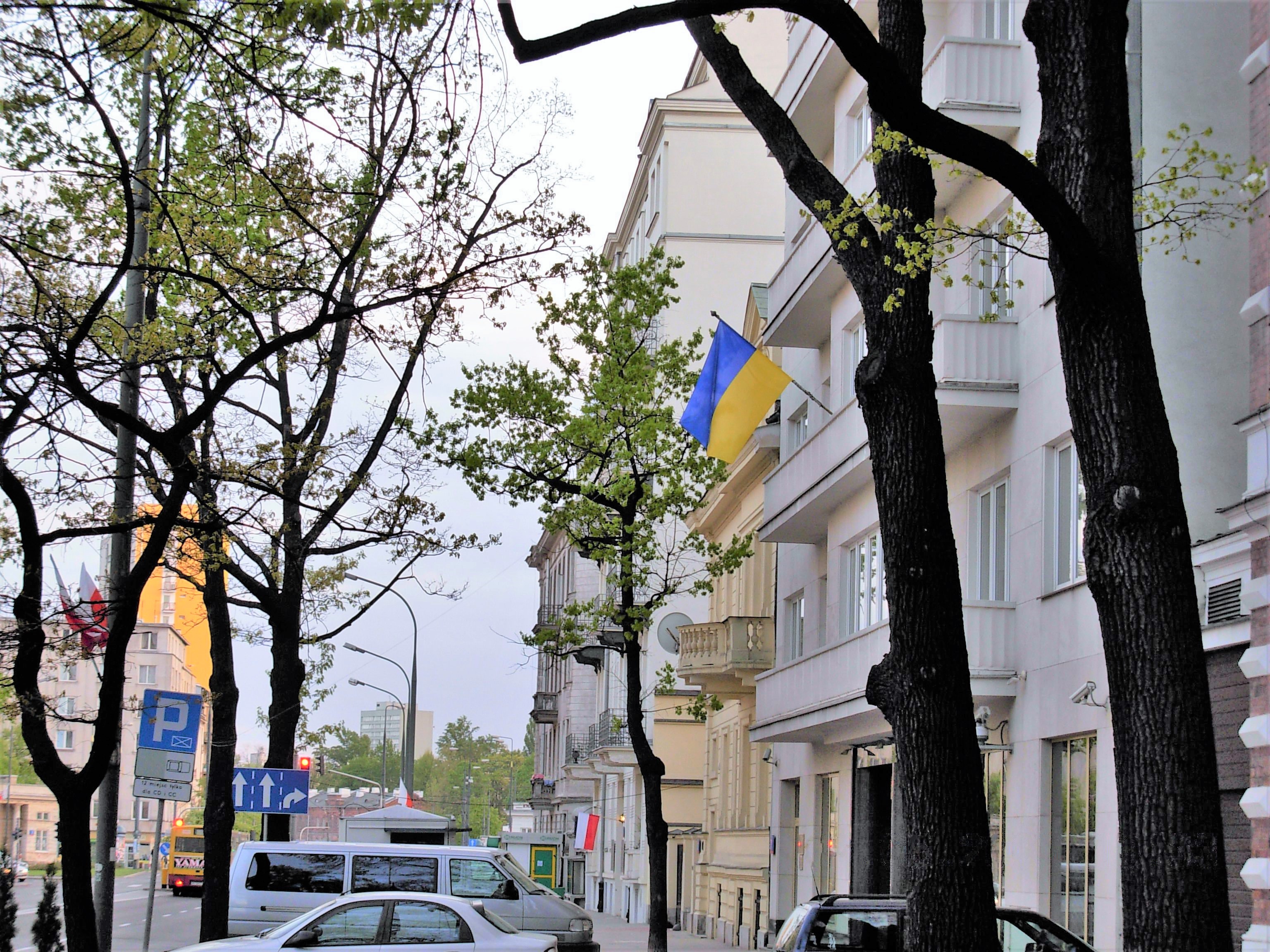 консульство україни в польщі облік