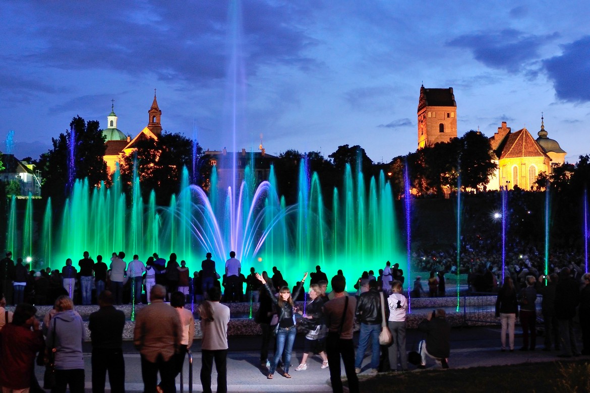 мультимедійний парк фонтанів у варшаві