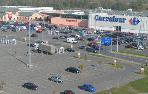Супермаркет Carrefour Краків