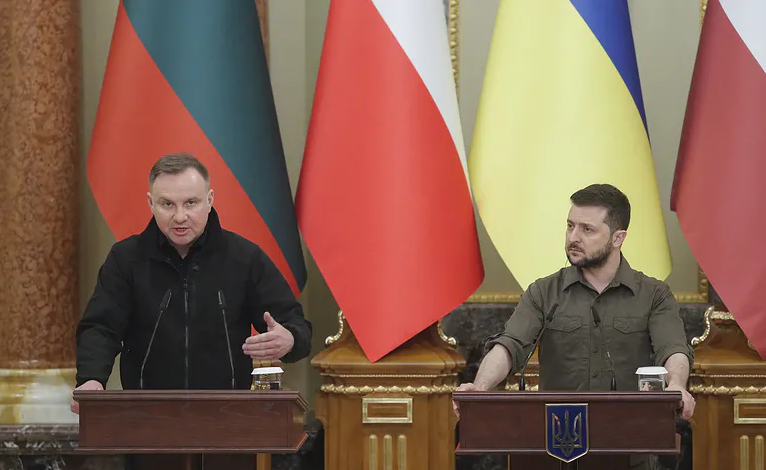 права украинских беженцев в польше 2022