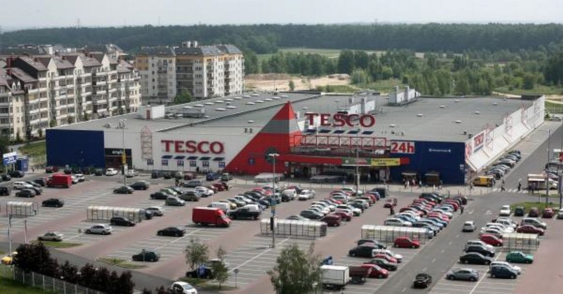 Супермаркет Tesco в Варшаве