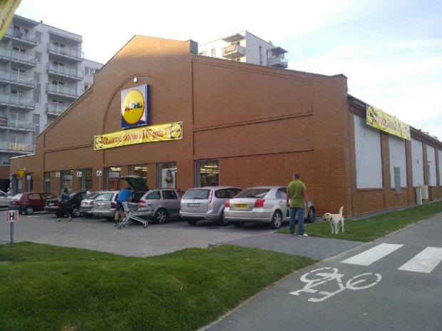 Супермаркет Lidl в Варшаве