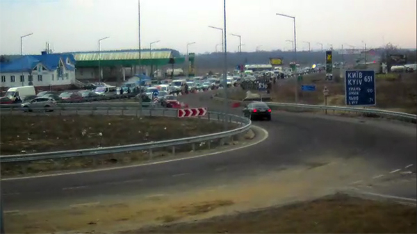 черги на кордоні