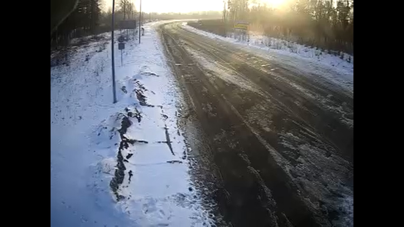 черга на кордоні