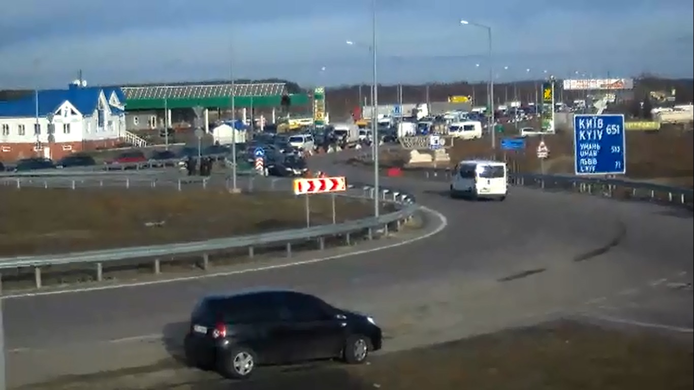 черги на кордоні