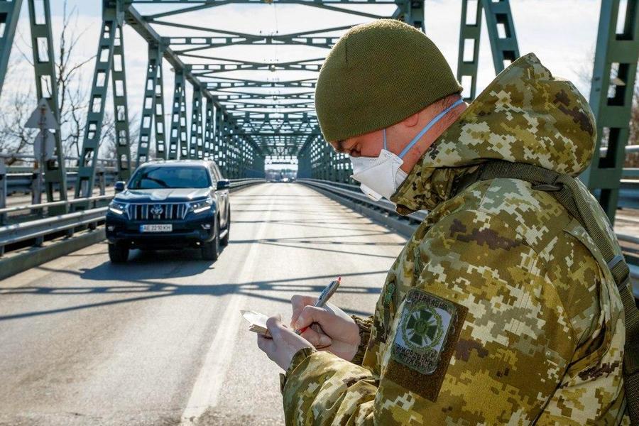 ситуація на кордоні з польщею через коронавірус 