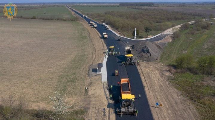 ремонт дороги на грушів