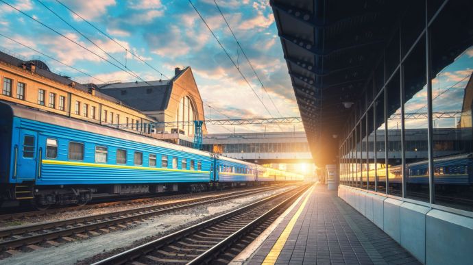 поїзд львів-перемишль інтерсіті розклад