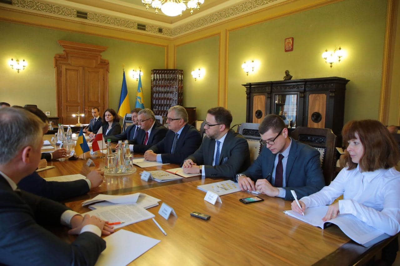 ремонти доріг до польщі 2020
