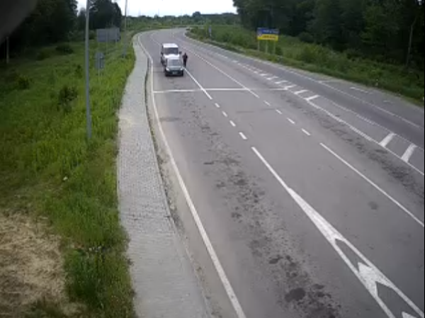 черга на кордоні