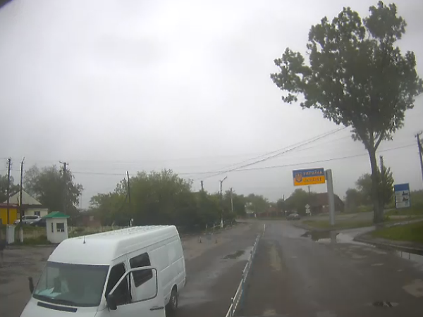 камери на кордоні