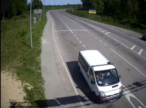 черга на кордоні